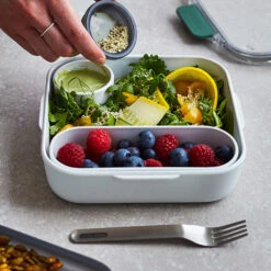 Black+Blum Lunch Box Original 1L Olive -Vango Store k2ecc53a1ba6734b2417deb97c3bd72dc