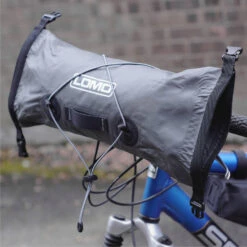 Lomo 3L Bikepacking Handlebar Bag -Vango Store k9714a09a8d738d5998203a9518688658