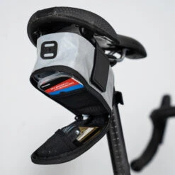 Decathlon Reflective Saddle Bag 0.6L Easy M -Vango Store ka79d66ccb8d6cff0ad0448f261cb6b07