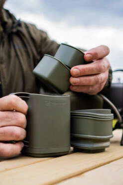 RidgeMonkey ThermoMug DLX Brew Set Green (RM419) 10 RidgeMonkey ThermoMug DLX Brew Set Green (RM419) -Vango Store kbacf6689994429f67356b2e8de3a0c7e