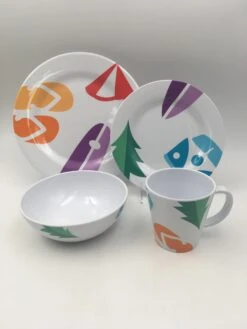 OLPRO Spring Bay Melamine Set (16 Piece) -Vango Store kcc00a7102b36445fc7be9cbd3c7cc0a6