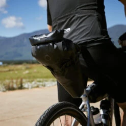 Roswheel Road Seat Pack 10 Roswheel Road Seat Pack -Vango Store kcd42f430b6ae583067e162e4093f0fc3